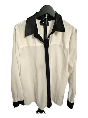 Classic Contrast Black and White Button-Up Shirt